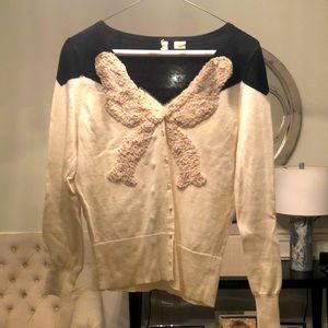 Anthropologie size Medium Bow Front Cardigan